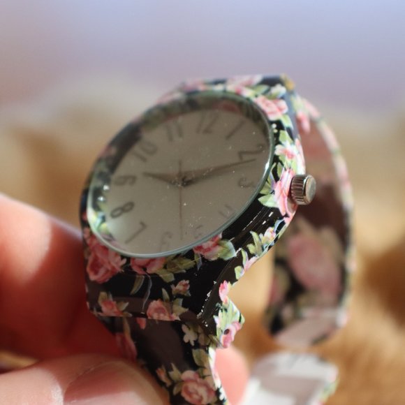 Bangle Watch Bundle - Picture 9 of 16